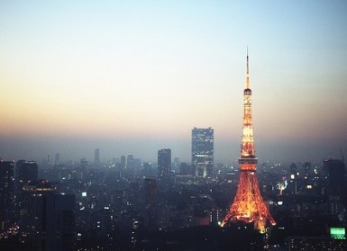 好听的QQ网名长一点:青春、是㈠套旧校服